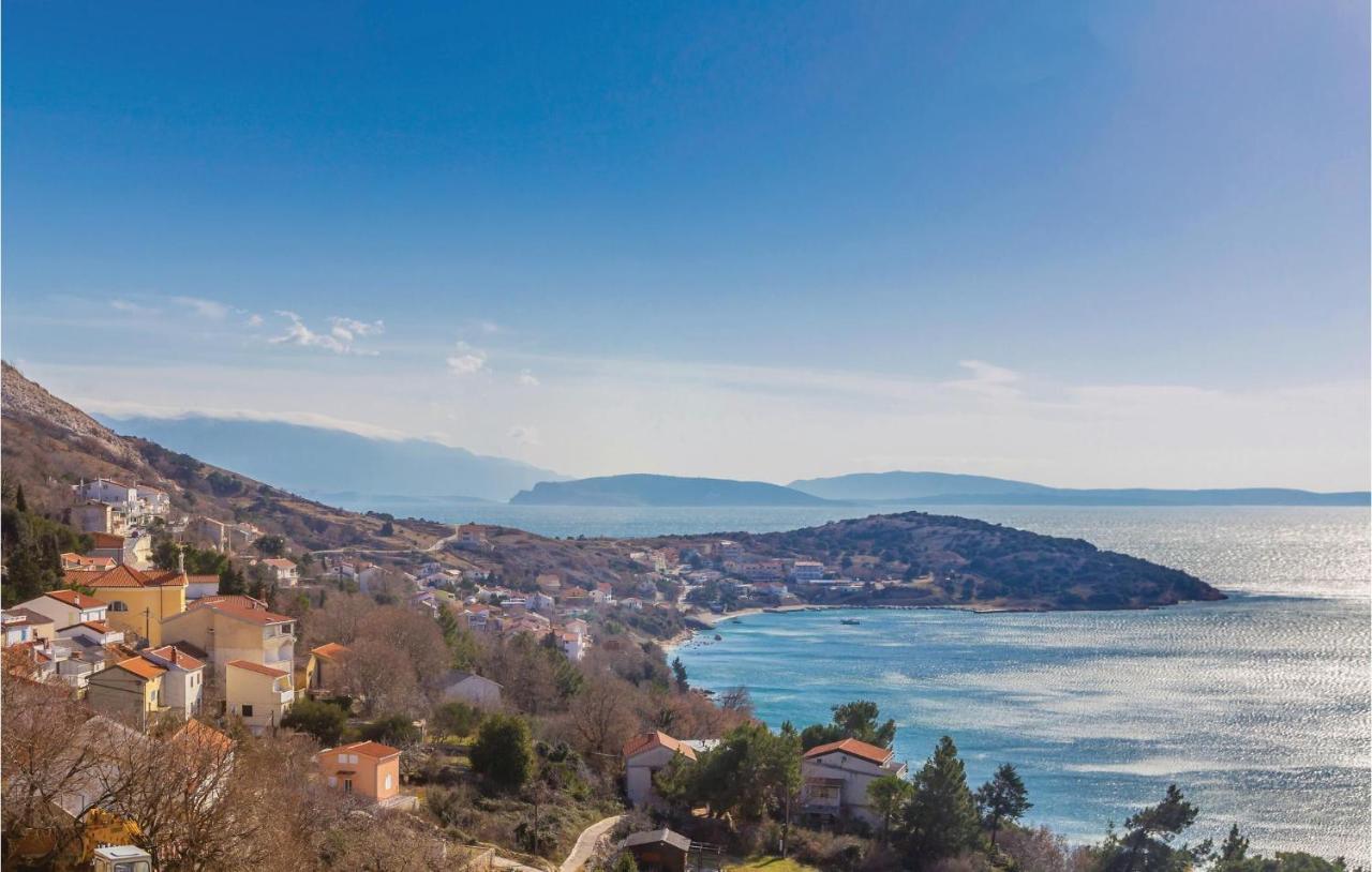 Awesome Apartment In Stara Baska 1 With Kitchen Esterno foto